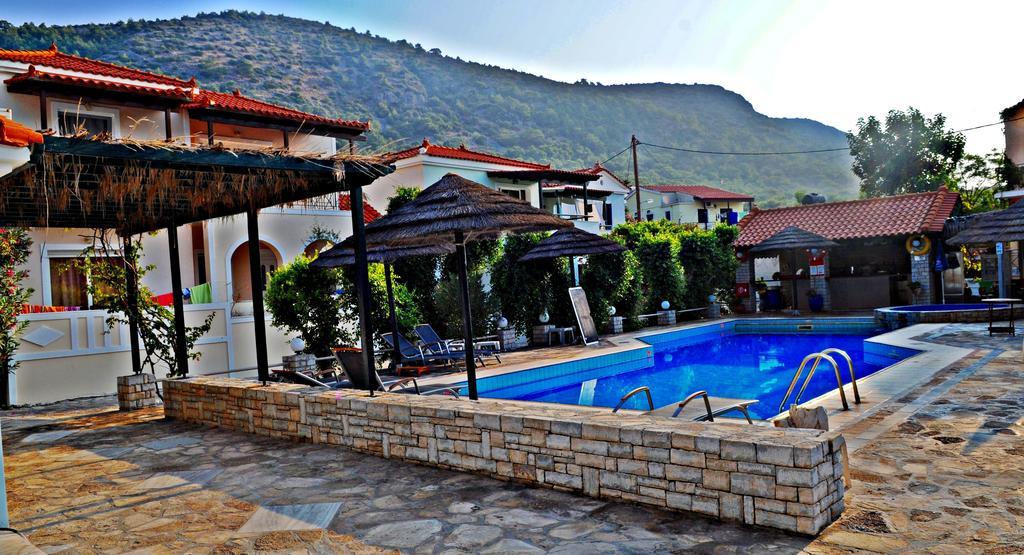Posidonio Hotel Klima  Bagian luar foto