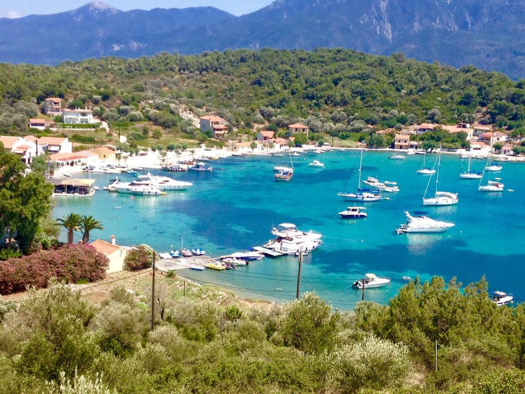 Posidonio Hotel Klima  Bagian luar foto